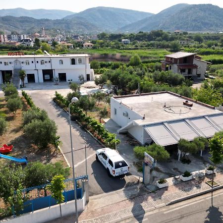 Hotel A & V Dodani Deja's Ford Zewnętrze zdjęcie